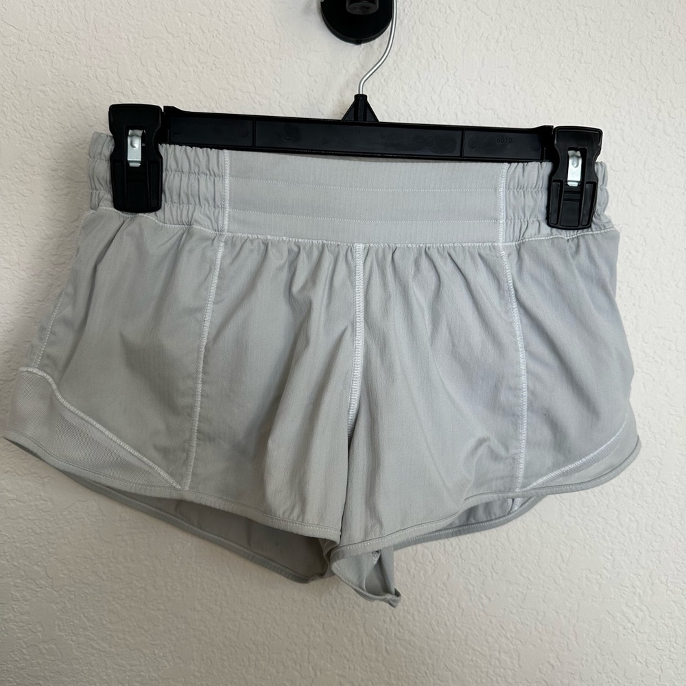 Lululemon Hotty Hot Shorts Size 4